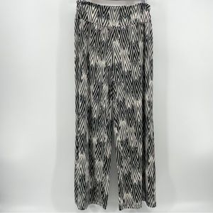 Apt. 9 Black/Gray Chevron Flowy Pants M